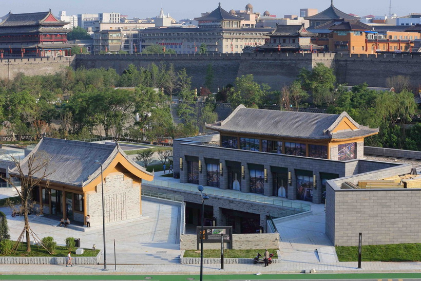 Xi’an-South-Gate-Plaza-12-northeast-view-of-Miao-Garden-buildings_copy.jpg