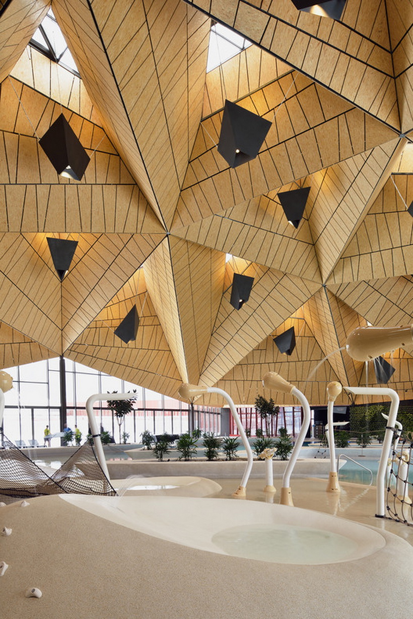 enota_termalija_family_wellness_23_splash_pad.jpg