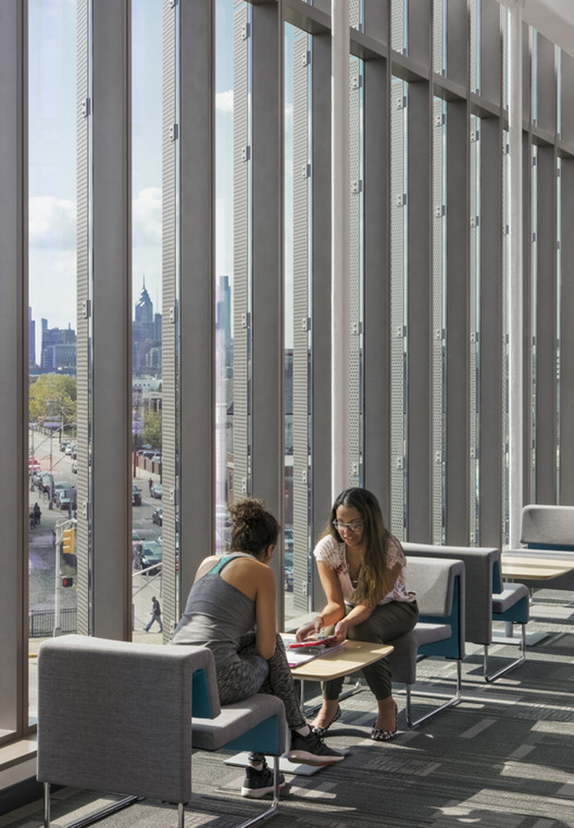 1544595009552704.jpg Nursing_and_Science_Building_Int_Lounge_Detail_Seating_1.jpg