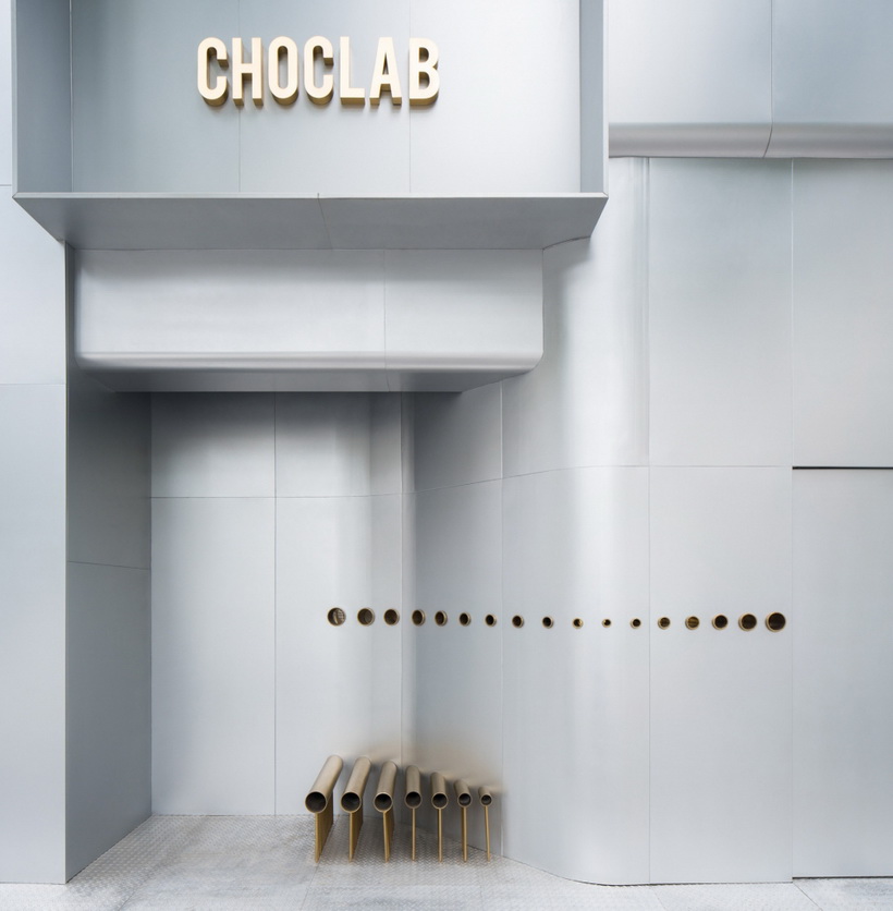 039-CHOCLAB-boutique-by-Yebin-Interior-Design-1-960x979.jpg